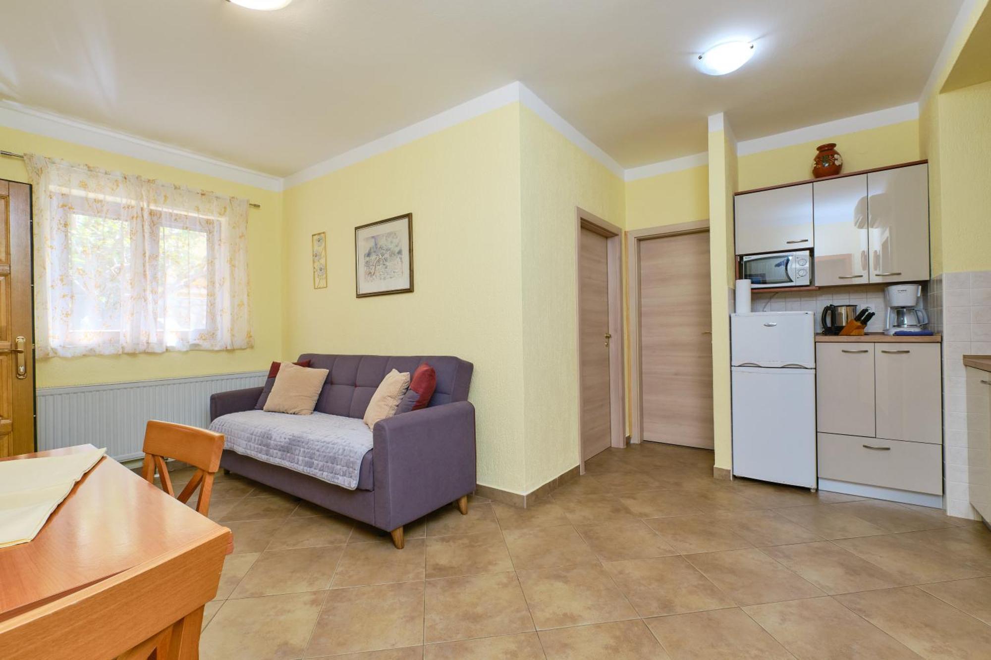 Anci Apartment *