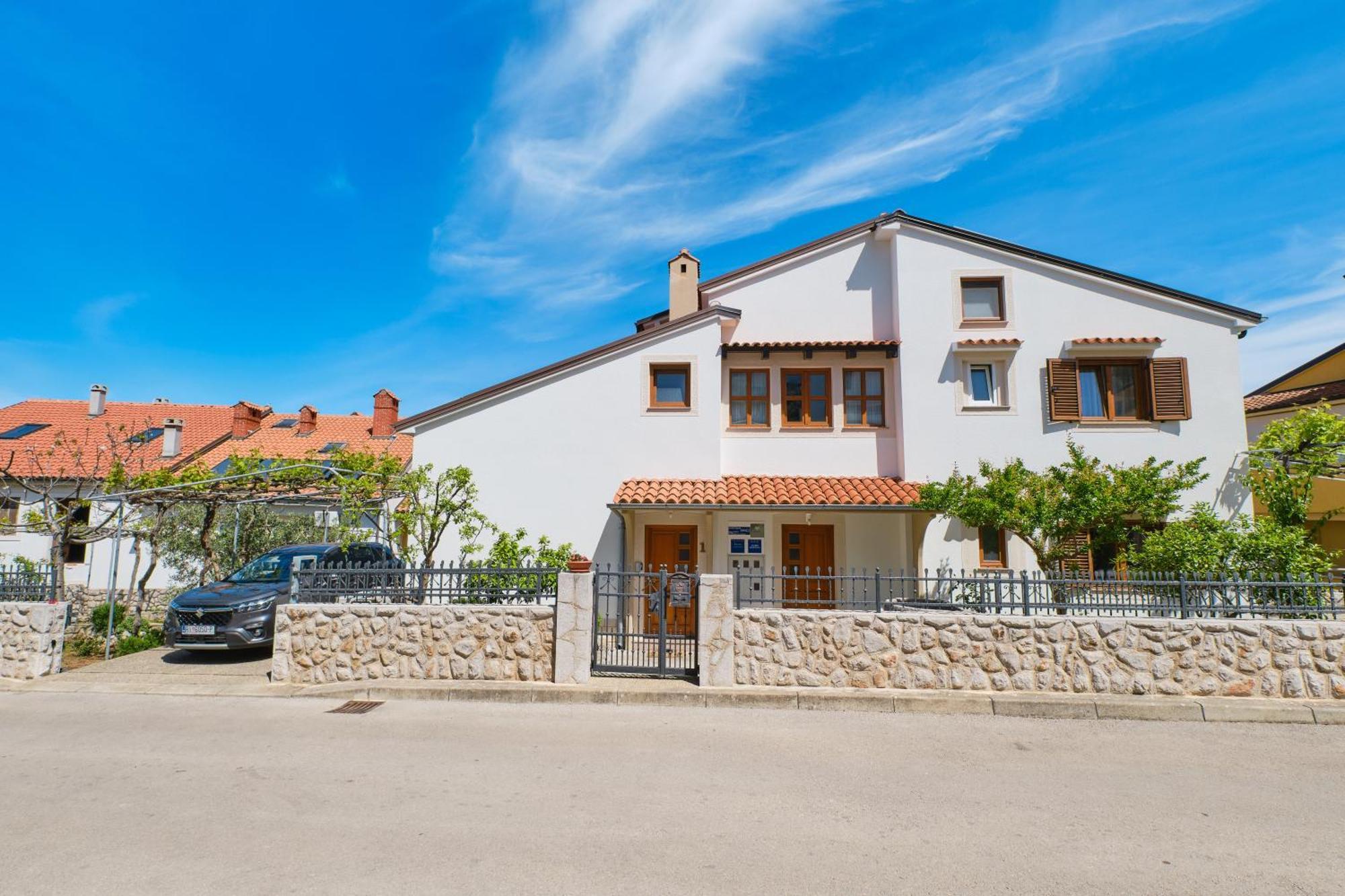 Apartment Anci *